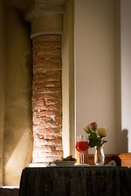 Hotel Locanda Al Pomo D'Oro Cividale Del Friuli Room photo